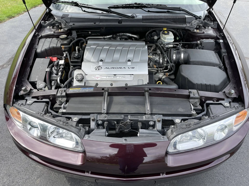 2003 Oldsmobile Aurora - Image 3 of 11