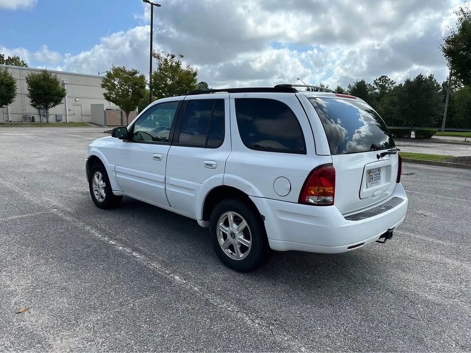 2003 Oldsmobile Bravada - Image 5 of 11