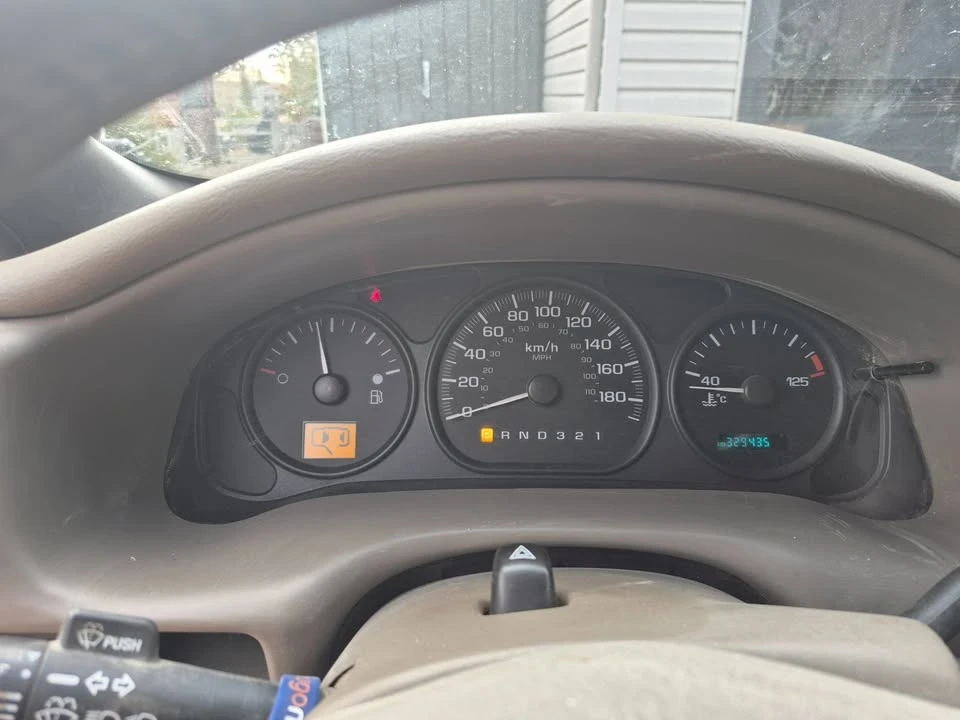 2003 Oldsmobile Silhouette - Image 2 of 14