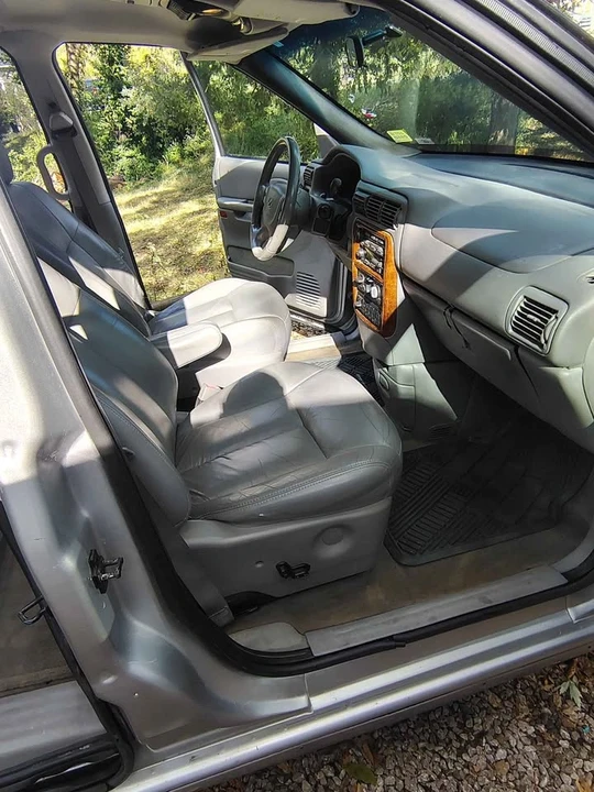 2003 Oldsmobile Silhouette - Image 7 of 20