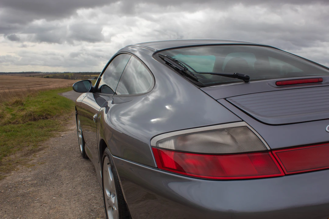 2003 Porsche 996 Carrera 4S - Image 16 of 31