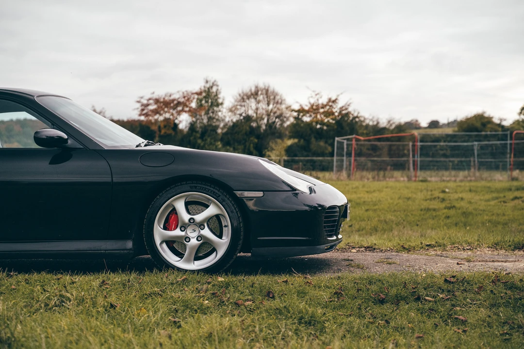 2003 Porsche 996 Carrera 4S - Image 23 of 31