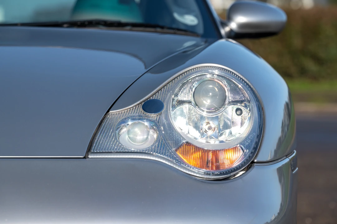2003 Porsche 996 Carrera 4S - Image 20 of 31