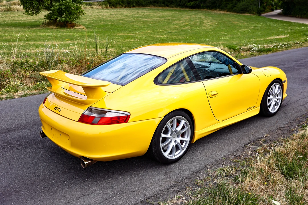 2003 Porsche 996 GT3 - Image 16 of 31