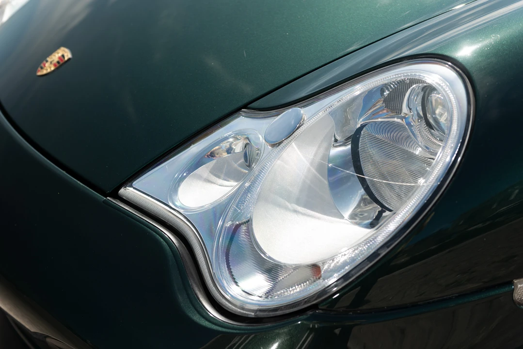 2003 Porsche 996 Turbo - Image 18 of 31
