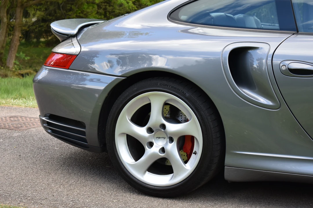 2003 Porsche 996 Turbo - Image 20 of 31