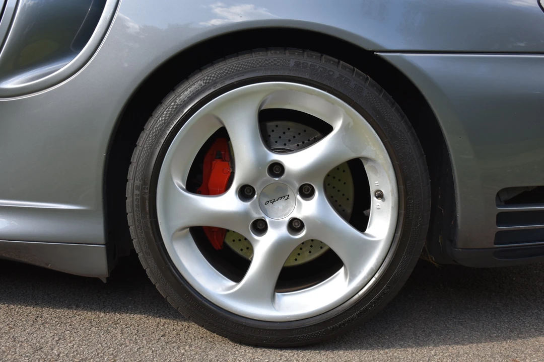 2003 Porsche 996 Turbo - Image 26 of 31