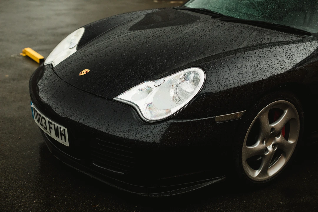 2003 Porsche 996 Turbo - Image 25 of 31