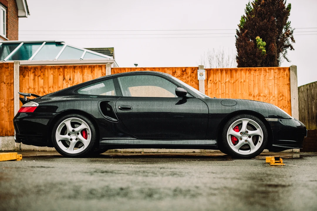 2003 Porsche 996 Turbo - Image 14 of 31