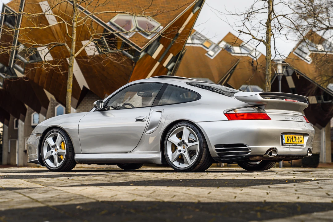 2003 Porsche 996 Turbo - Image 16 of 31