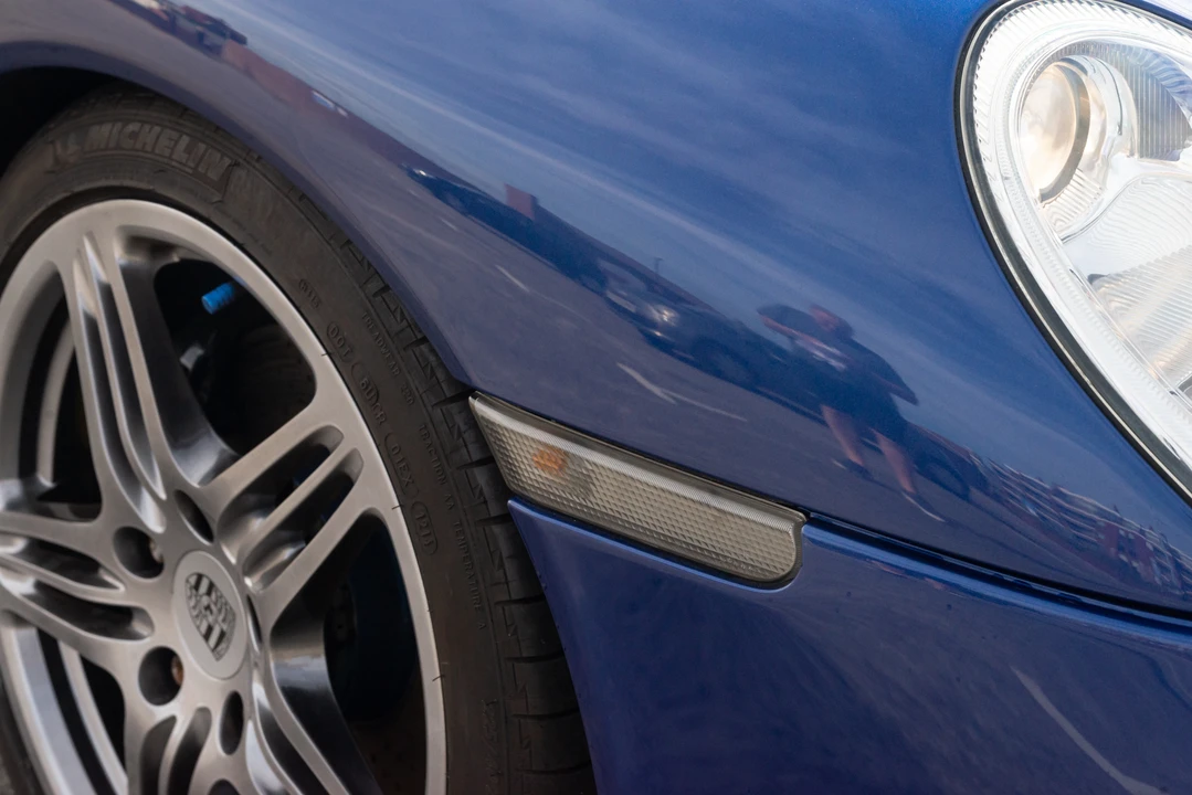 2003 Porsche 996 Carrera - Image 9 of 31