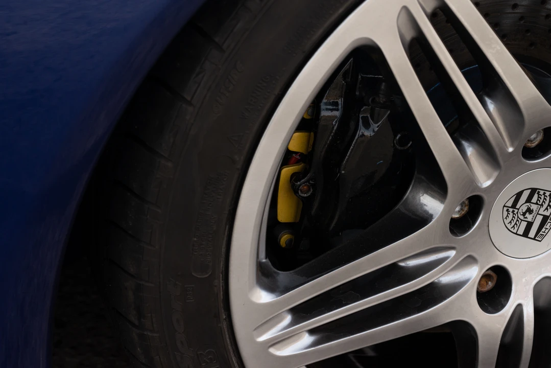 2003 Porsche 996 Carrera - Image 12 of 31