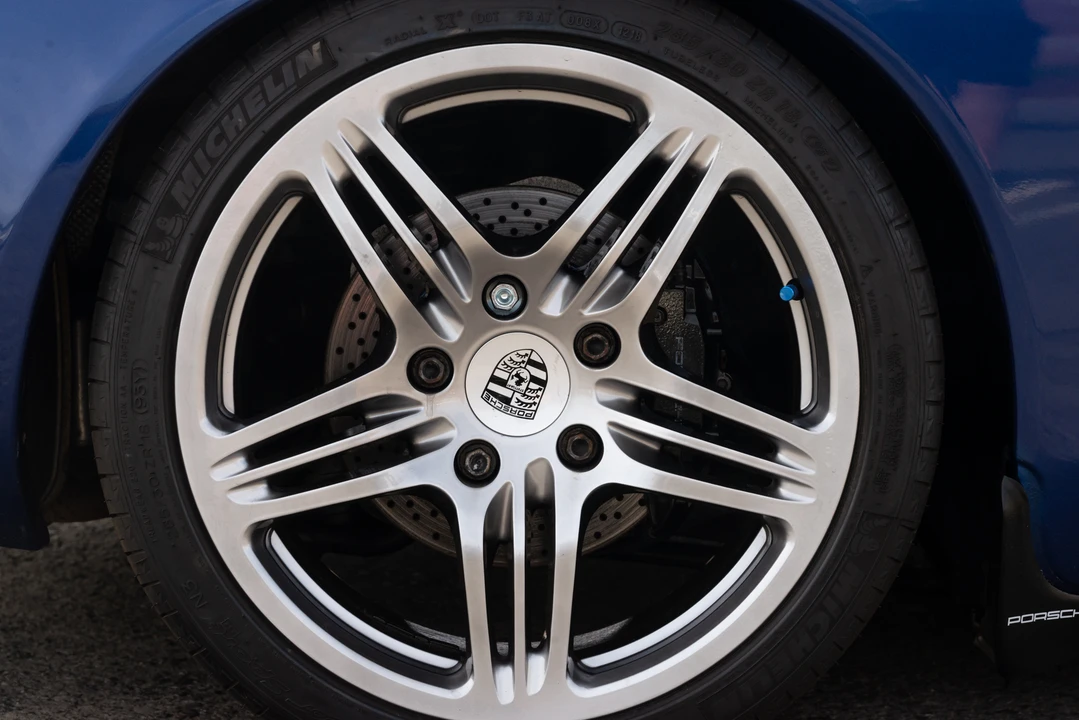 2003 Porsche 996 Carrera - Image 14 of 31