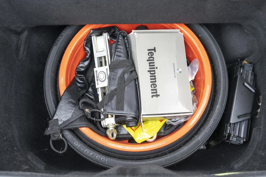 2003 Porsche 996 Carrera 4S - Image 30 of 31