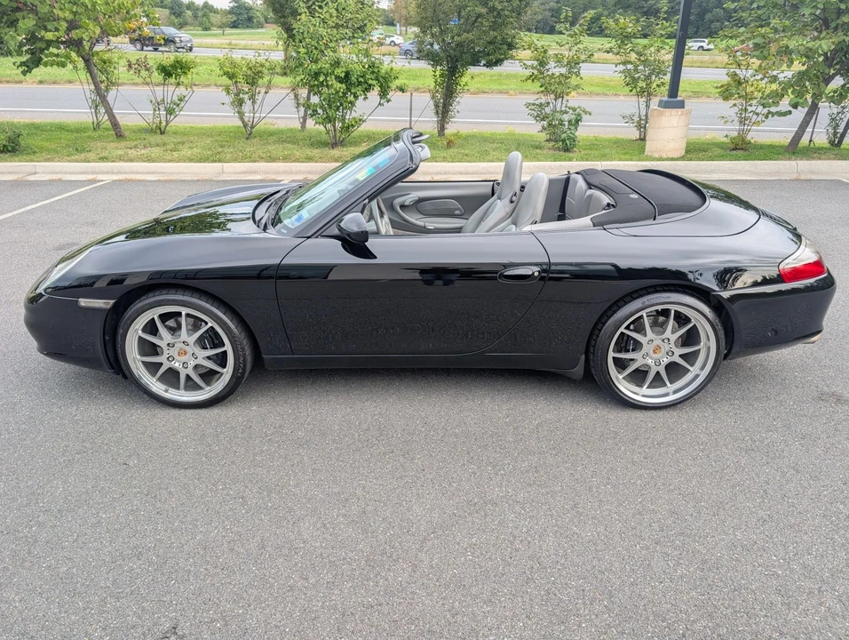 2003 Porsche 996 Carrera - Image 13 of 31