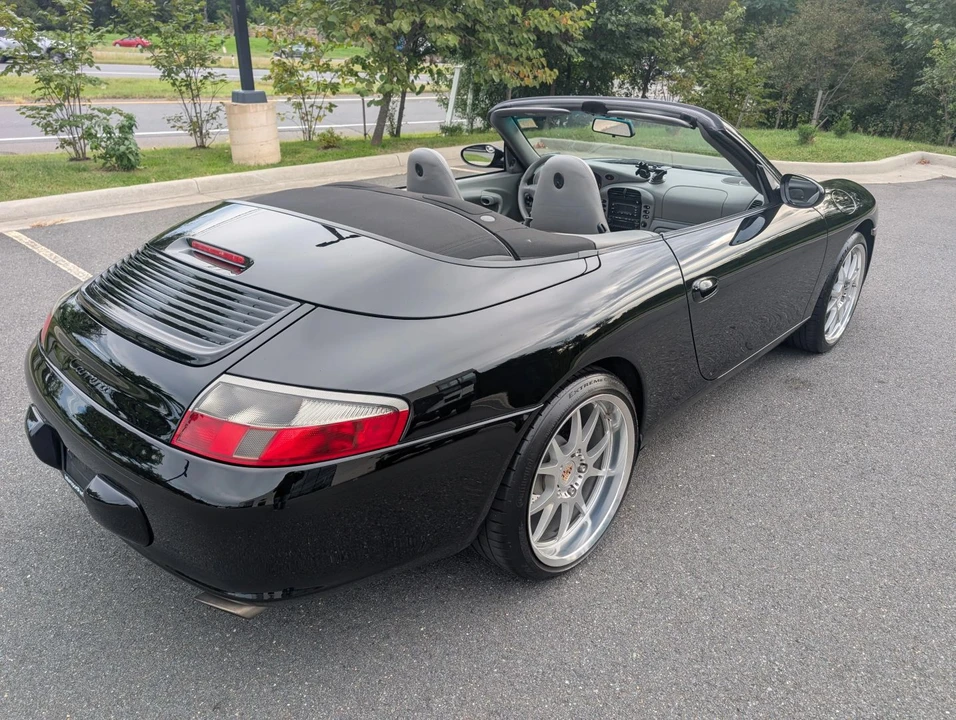 2003 Porsche 996 Carrera - Image 5 of 31
