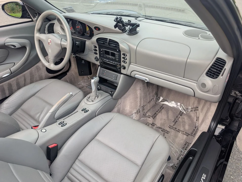 2003 Porsche 996 Carrera - Image 24 of 31