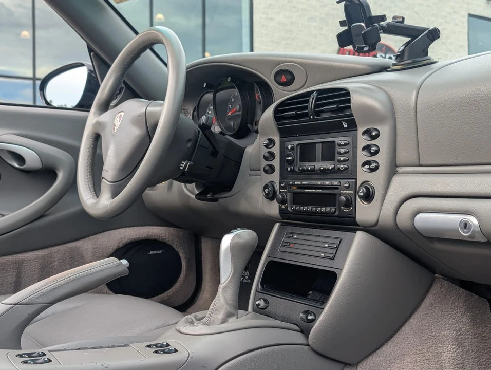 2003 Porsche 996 Carrera - Image 29 of 31