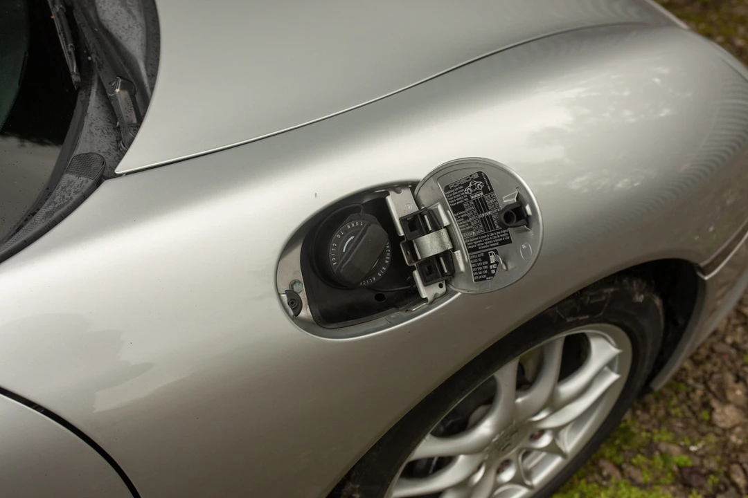 2003 Porsche 986 Boxster - Image 25 of 31