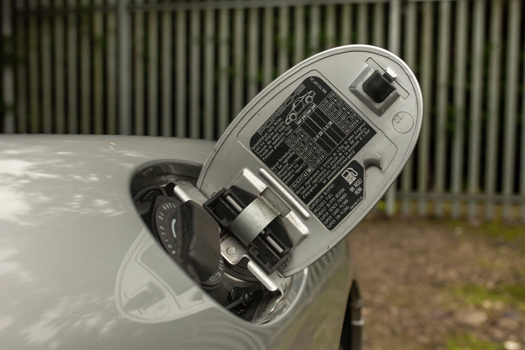 2003 Porsche 986 Boxster - Image 26 of 31
