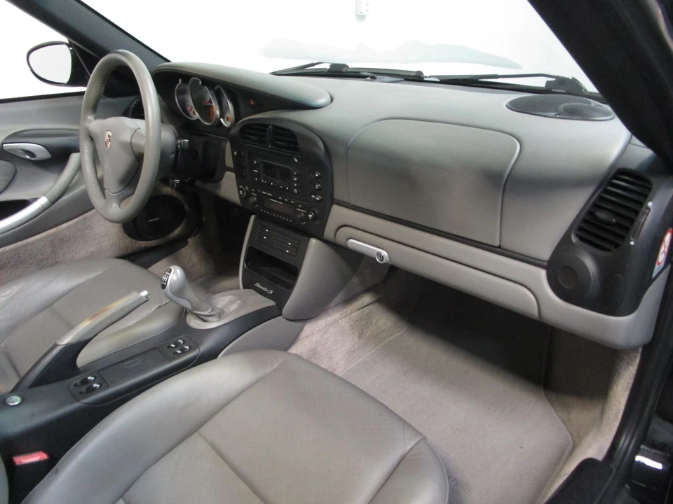 2003 Porsche 986 Boxster - Image 16 of 31