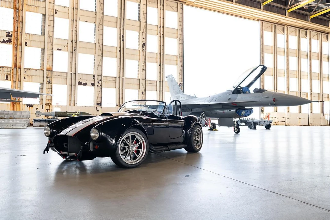 2003 Shelby Cobra Replica - Image 6 of 15