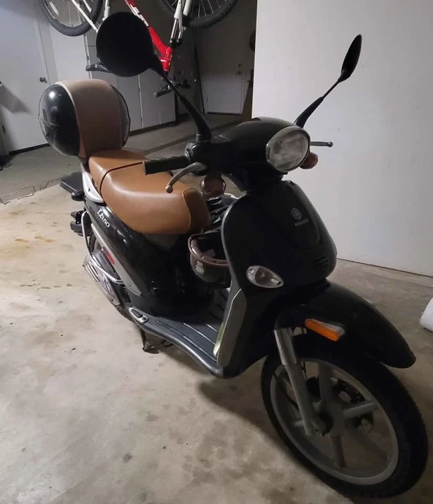 2003 Piaggio - Image 2 of 9