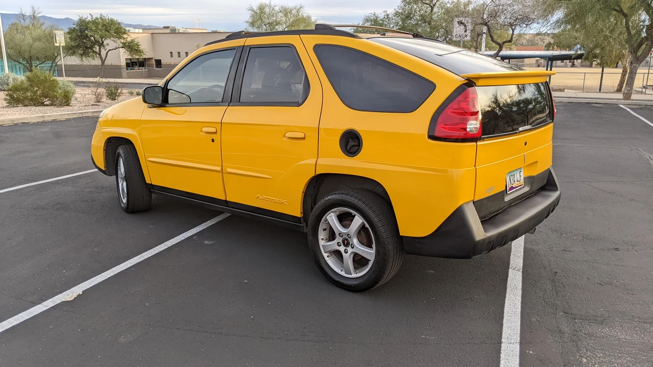 2003 Pontiac Aztek - Image 19 of 31