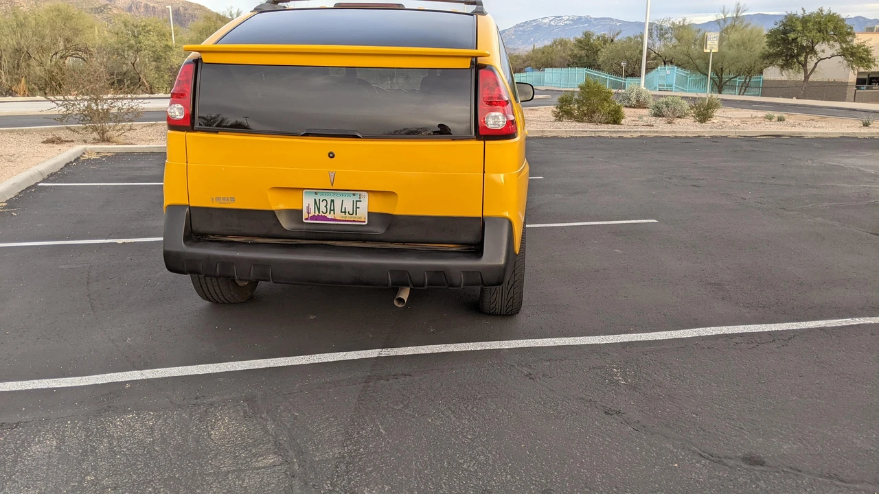 2003 Pontiac Aztek - Image 24 of 31