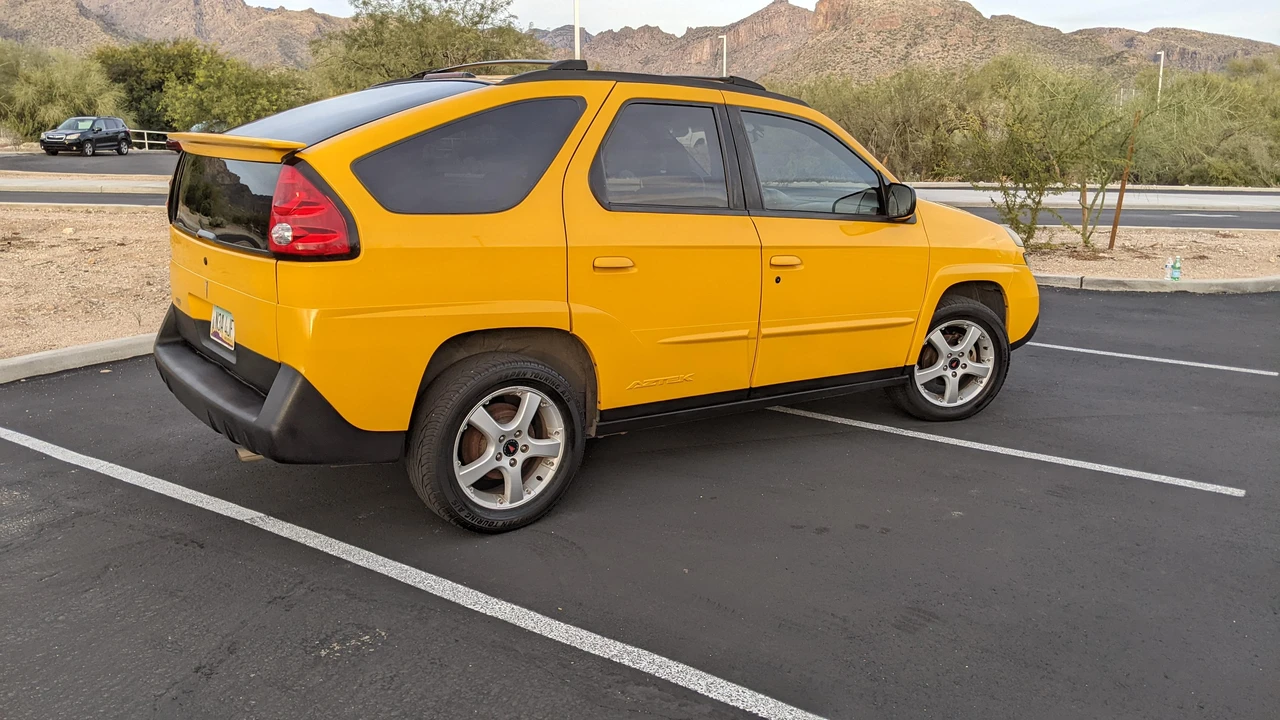 2003 Pontiac Aztek - Image 30 of 31