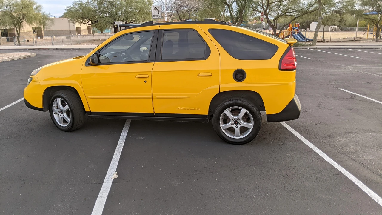 2003 Pontiac Aztek - Image 17 of 31
