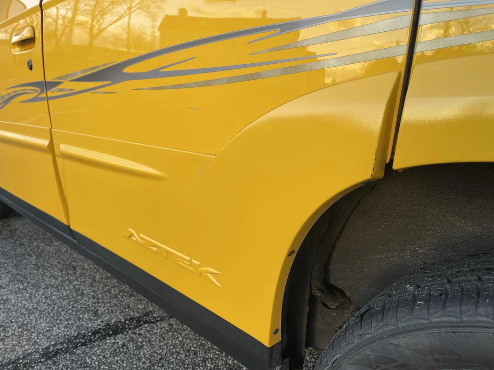 2003 Pontiac Aztek - Image 23 of 31