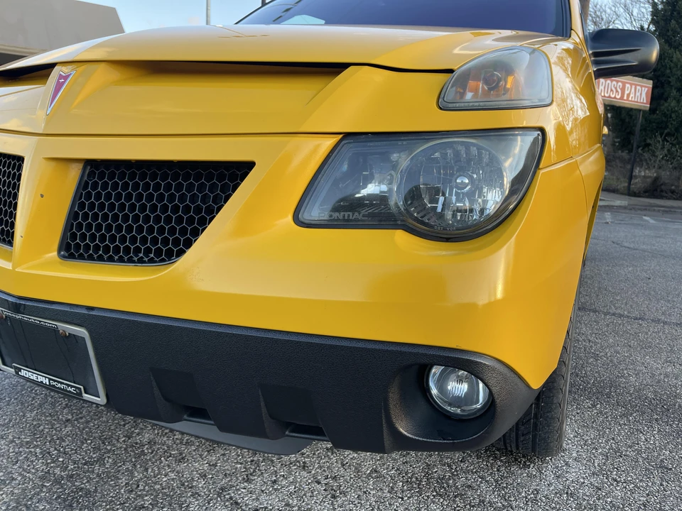 2003 Pontiac Aztek - Image 17 of 31