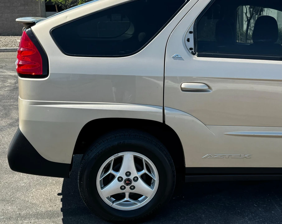 2003 Pontiac Aztek - Image 27 of 31