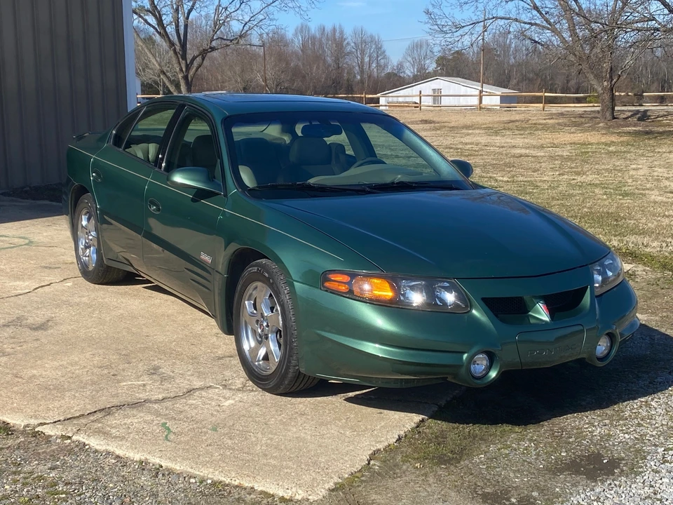 2003 Pontiac Bonneville 5th+ Gen - Image 7 of 31
