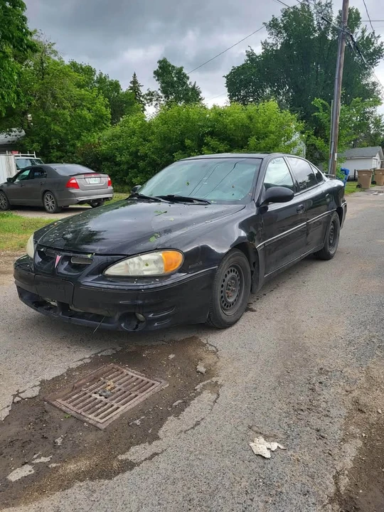 2003 Pontiac Grand Am - Image 2 of 4