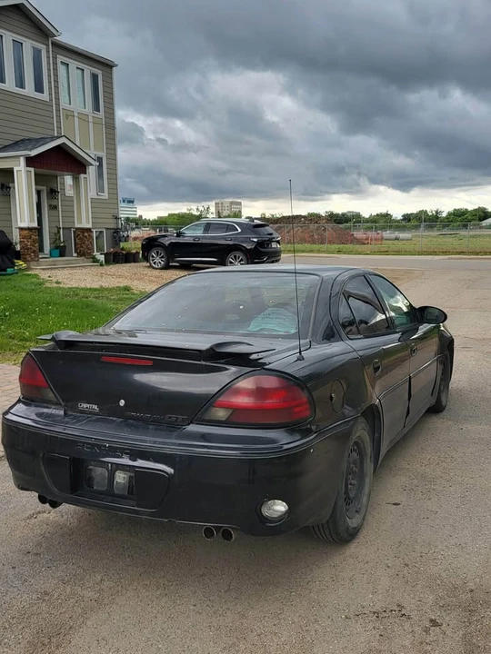 2003 Pontiac Grand Am - Image 4 of 4