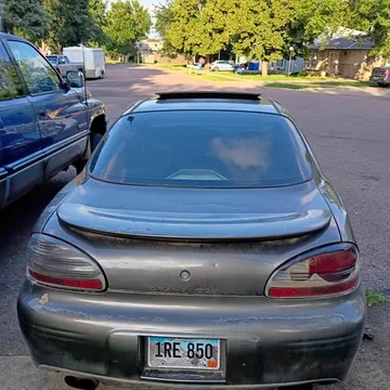 2003 Pontiac Grand Prix GTP Sedan 4D