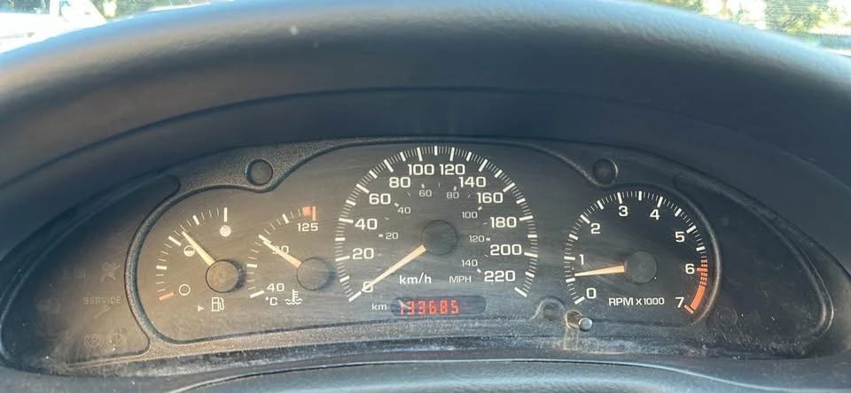 2003 Pontiac Sunfire - Image 8 of 8