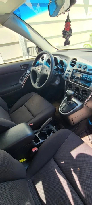 2003 Pontiac Vibe - Image 4 of 5