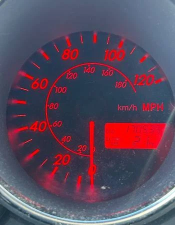 2003 Pontiac Vibe - Image 5 of 5