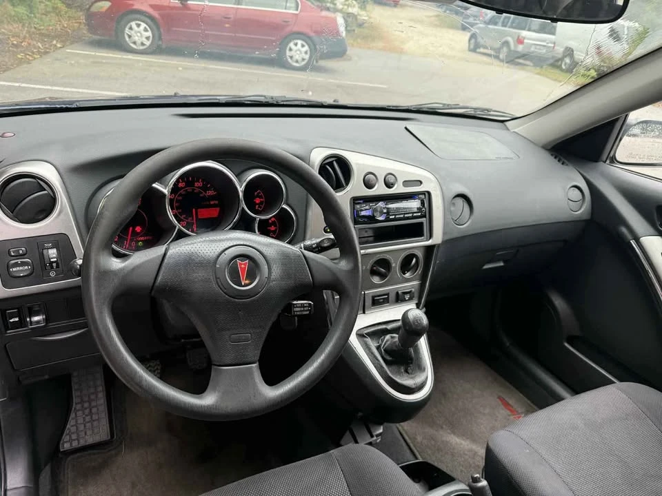 2003 Pontiac Vibe - Image 14 of 14