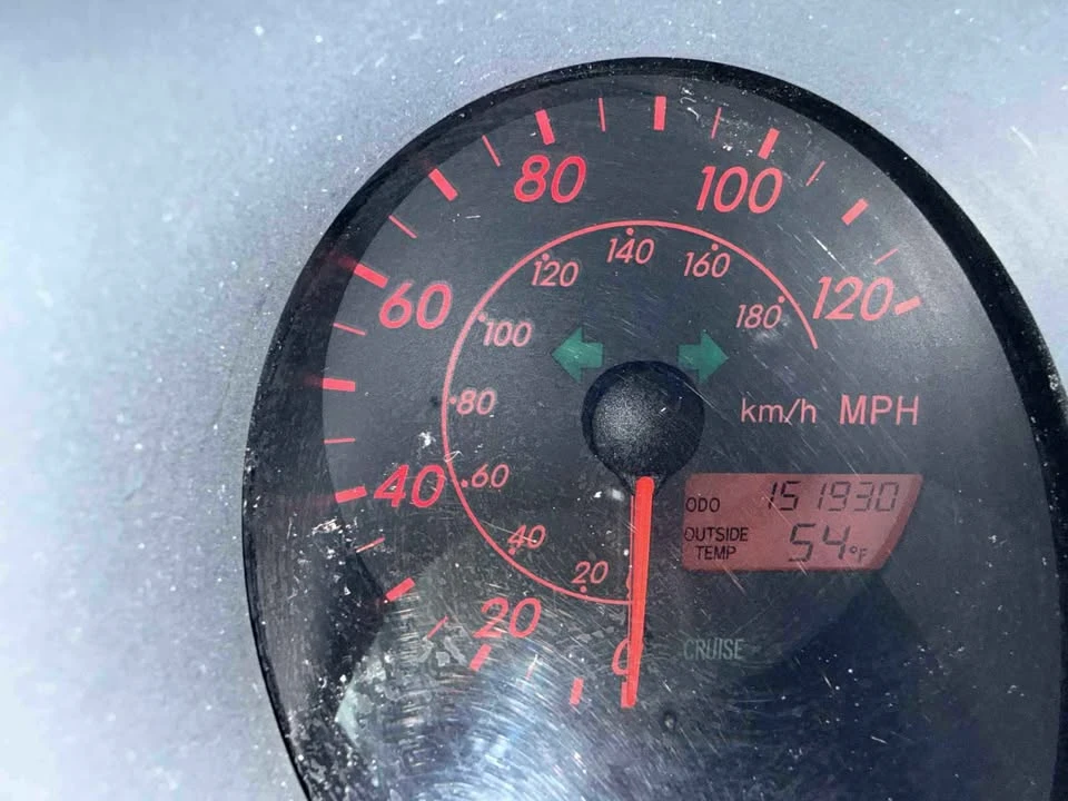 2003 Pontiac Vibe - Image 9 of 14