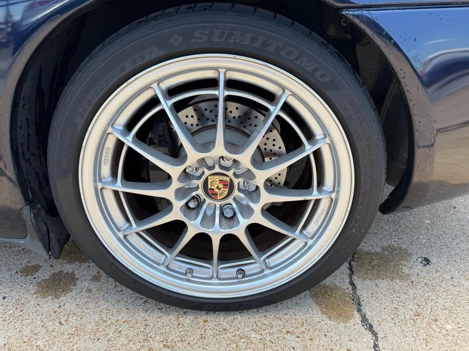 2003 Porsche 911 - Image 15 of 20