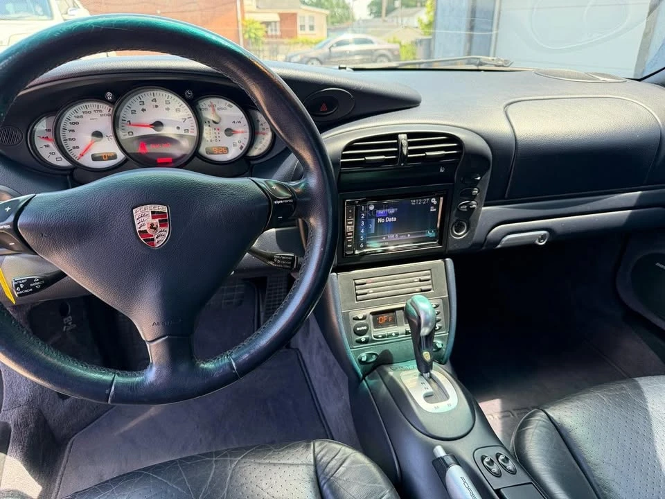 2003 Porsche 911 - Image 18 of 20