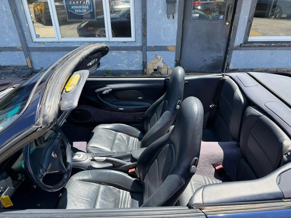 2003 Porsche 911 - Image 19 of 20