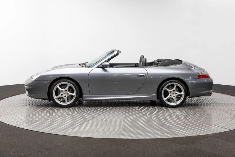 2003 Porsche 911 - Image 8 of 20