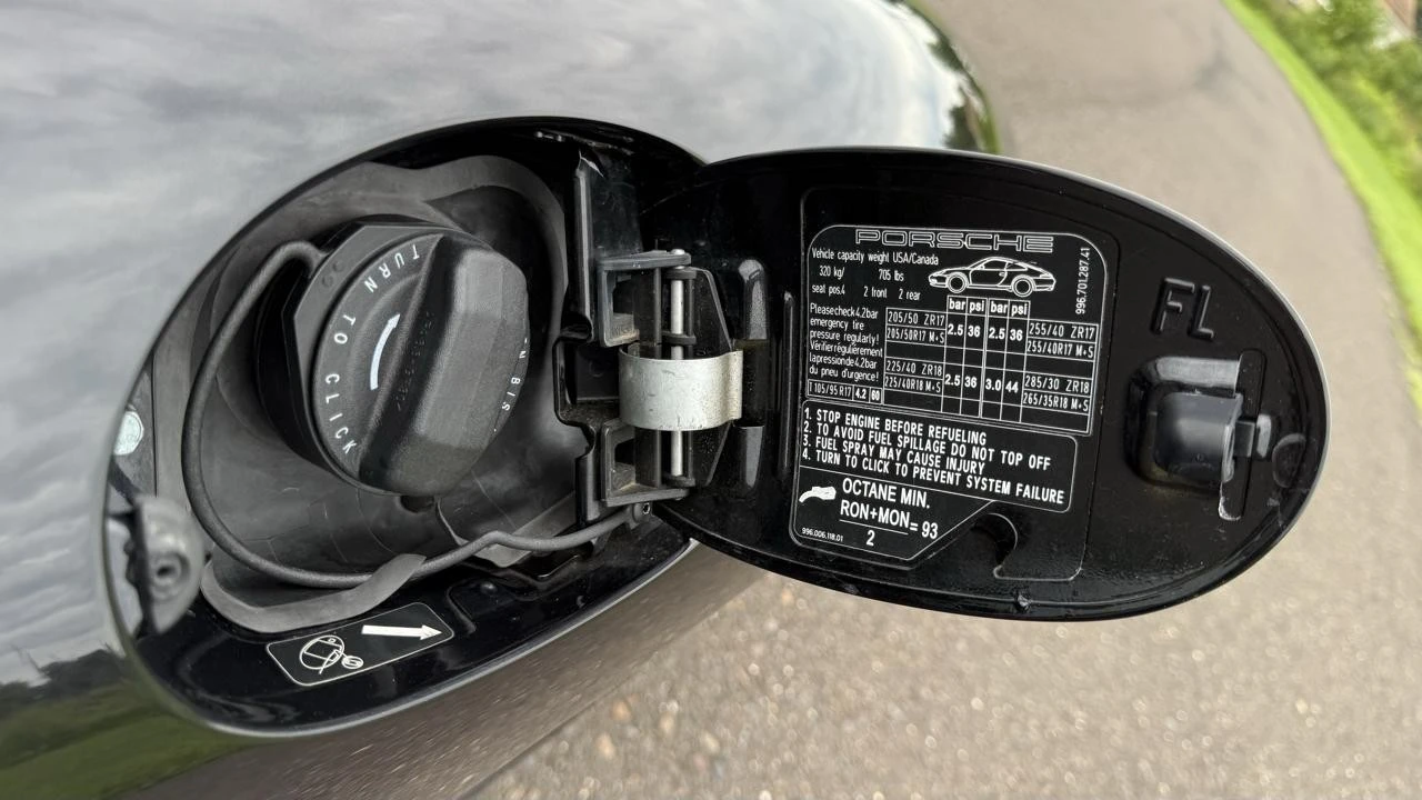 2003 Porsche 996 Carrera - Image 19 of 31