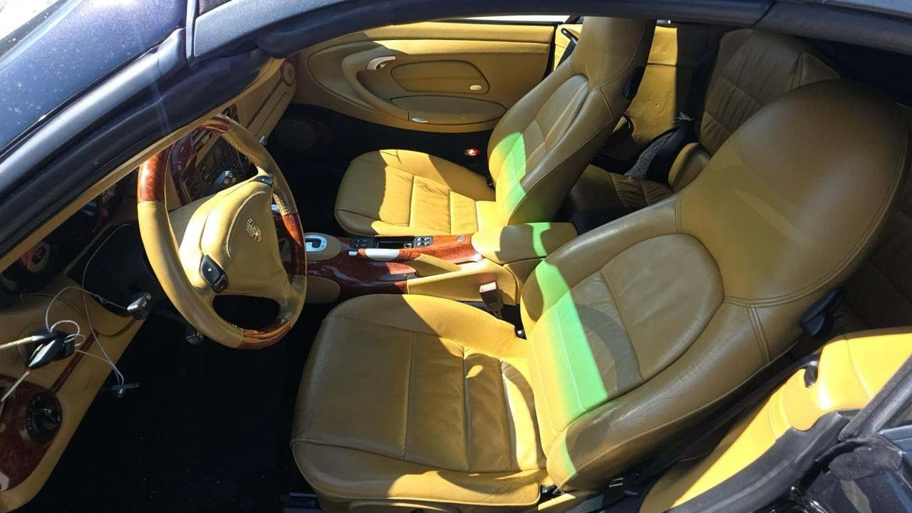 2003 Porsche 996 Carrera - Image 15 of 17