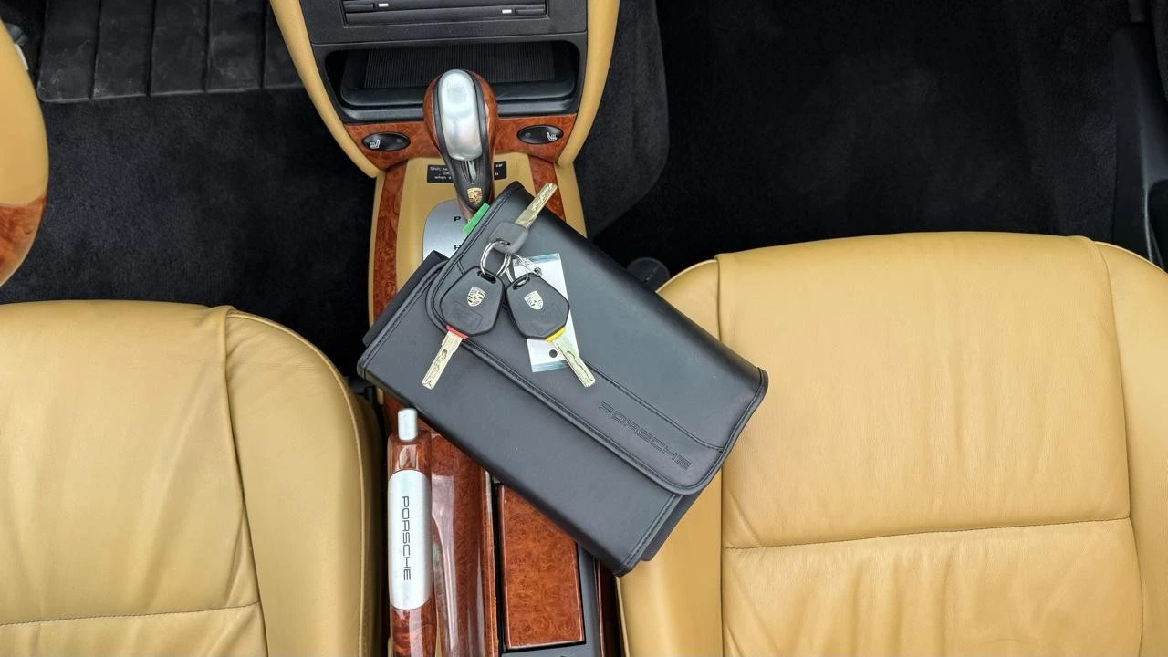 2003 Porsche 996 Carrera - Image 22 of 31